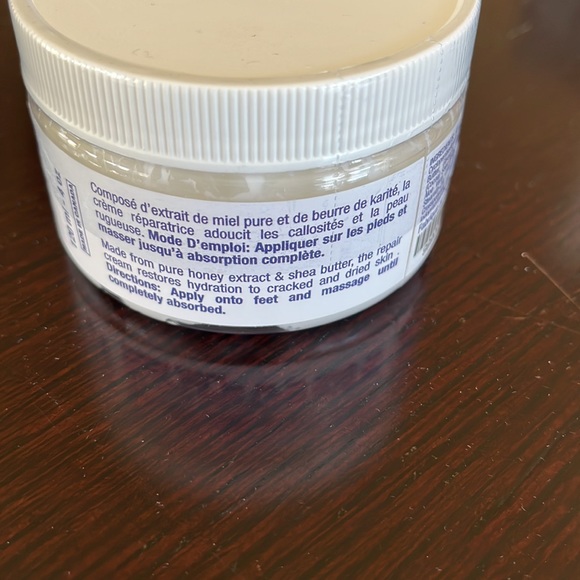 Foot Repair Cream - Picture 3 of 4